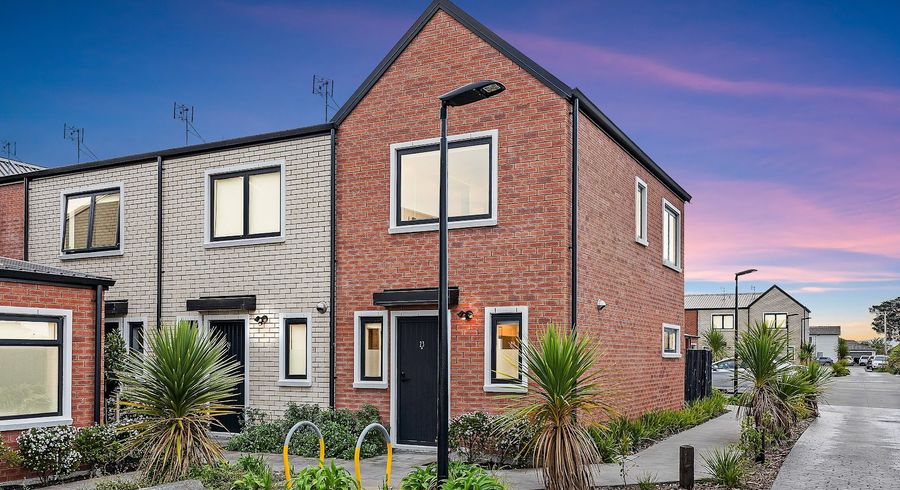  at 23/137 Hall Avenue, Favona, Auckland