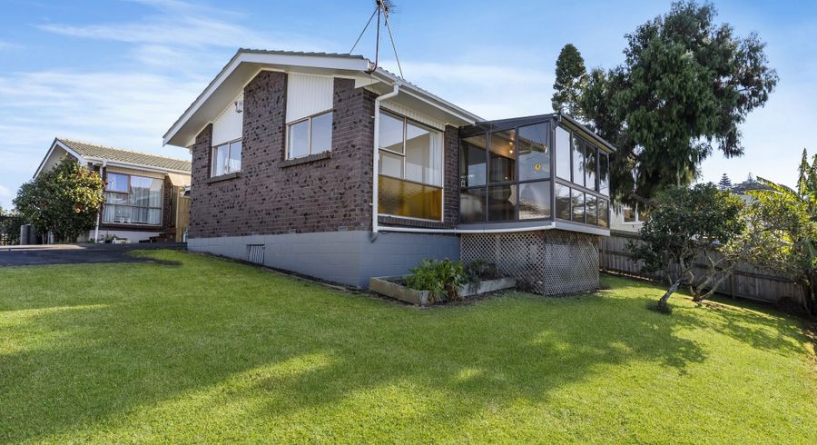  at 31B Bel Air Drive, Hillsborough, Auckland