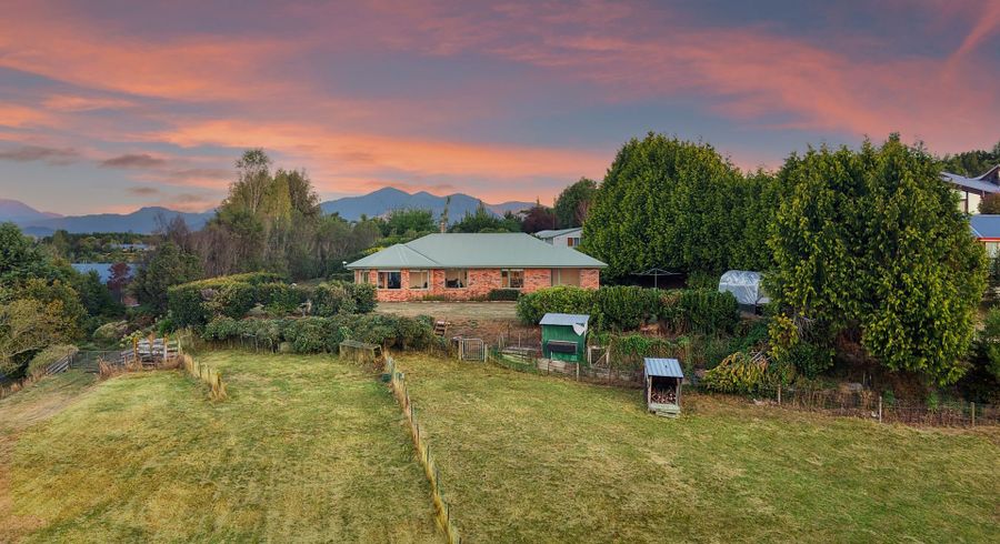  at 86 Totara View Road, Wakefield
