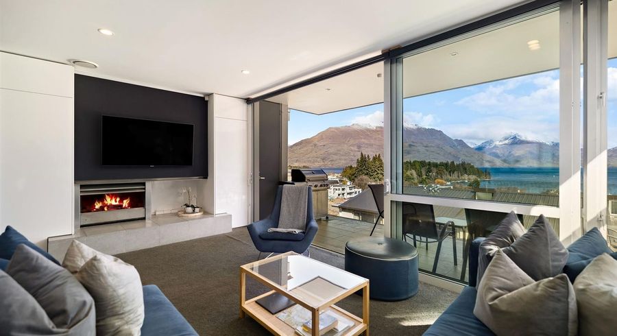  at 12/60 HALLENSTEIN ST, Queenstown, QUEENSTOWN
