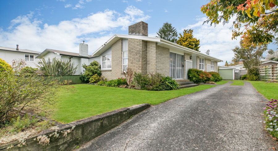  at 9 Macmurdo Avenue, Glenview, Hamilton, Waikato