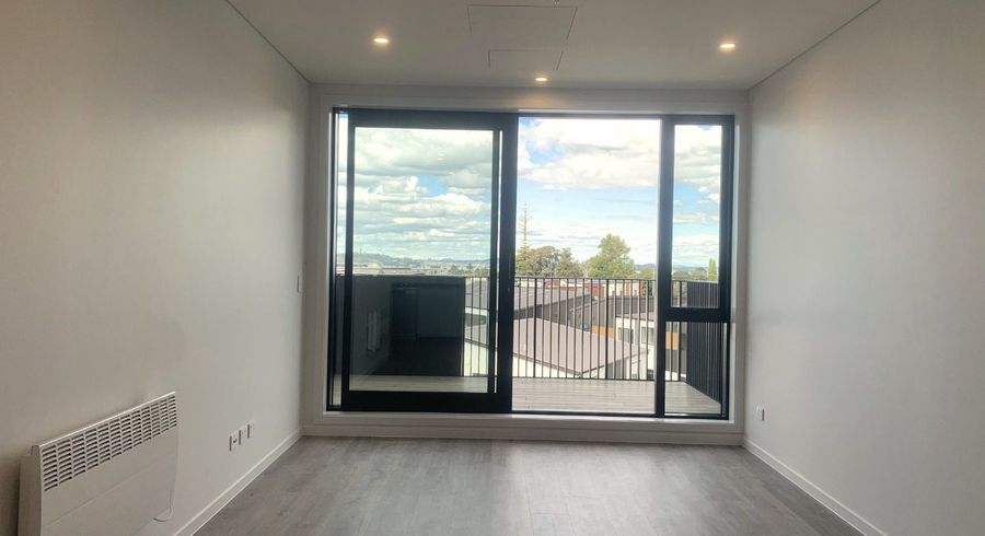  at 207/4 Rauroa Lane, Hobsonville, Waitakere City, Auckland