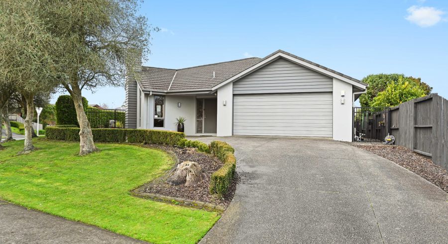  at 2 Wiltshire Drive, Huntington, Hamilton, Waikato