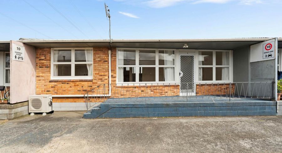  at 4/84 Portage Road, New Lynn, Waitakere City, Auckland