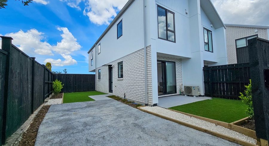  at 52 Rutland Road, Mount Wellington, Auckland