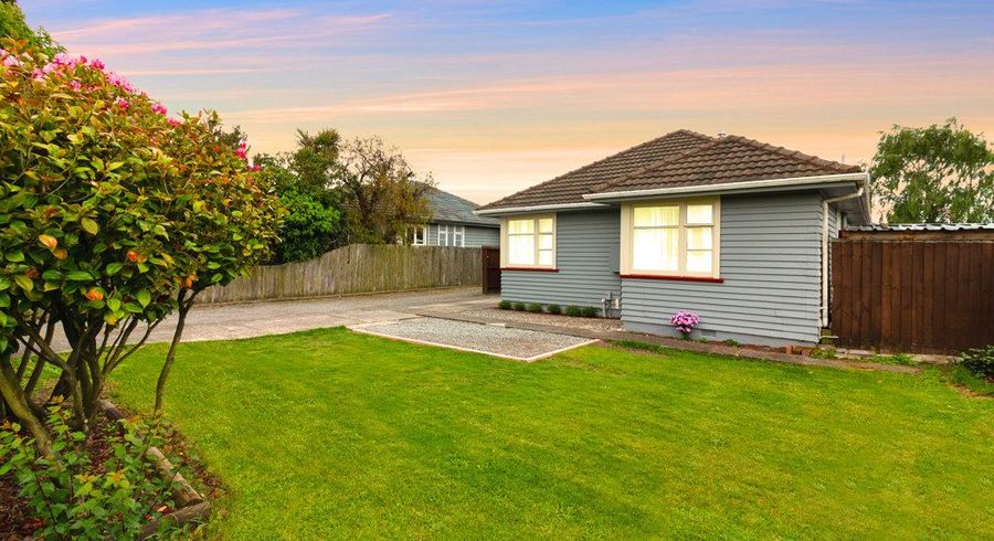  at 68 Racecourse Road, Sockburn, Christchurch