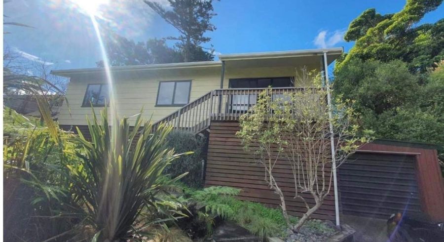  at 6 Nielsen Place, Massey, Auckland