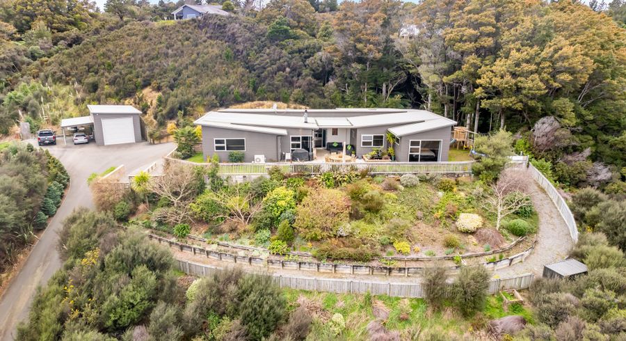  at 35 Mt Marua Drive, Timberlea, Upper Hutt