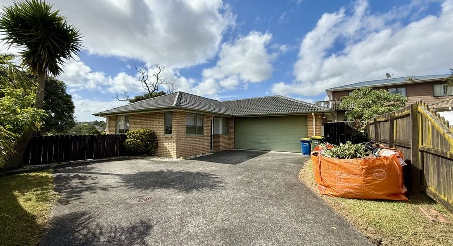  at 48 Ruze Vida Drive, Massey, Waitakere City, Auckland