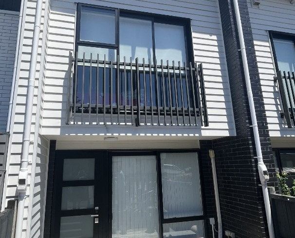  at 4 Matakohe Road, Westgate, Waitakere City, Auckland