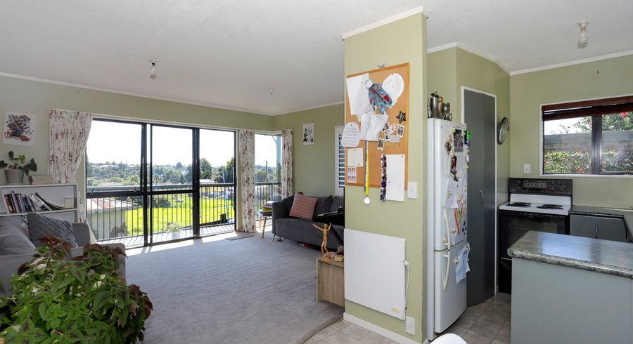  at 10A Te Arawa Place, Welcome Bay, Tauranga