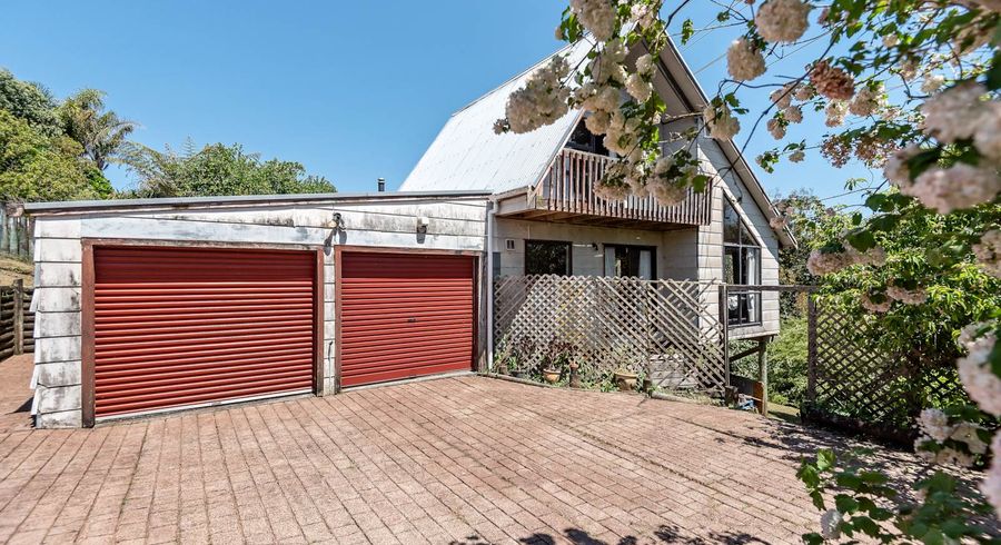  at 83 Captain Scott Road, Glen Eden, Auckland