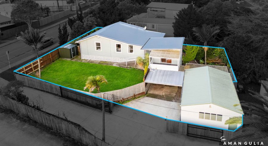  at 129 Sunnyside Road, Sunnyvale, Waitakere City, Auckland