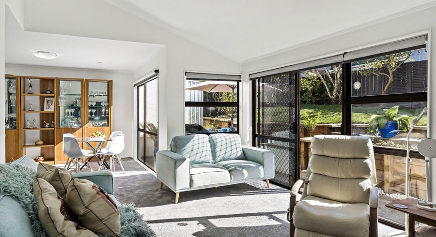  at 2/61 Sierra Street, Glendowie, Auckland