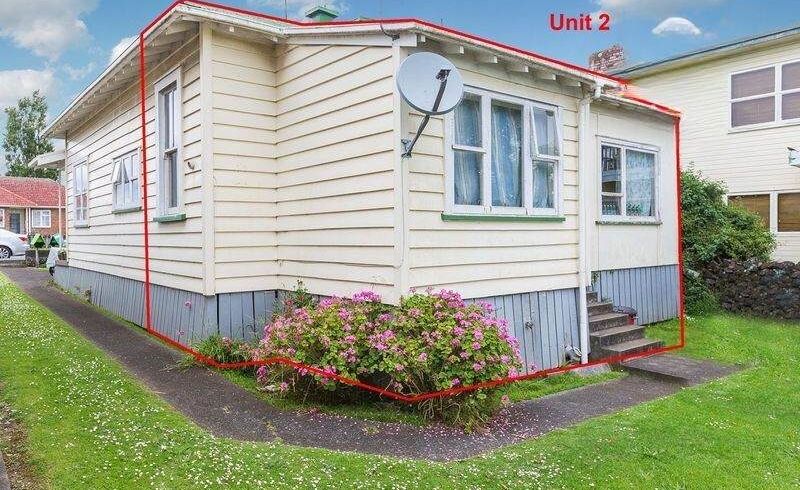  at 2/1125 New North Road, Mount Albert, Auckland City, Auckland