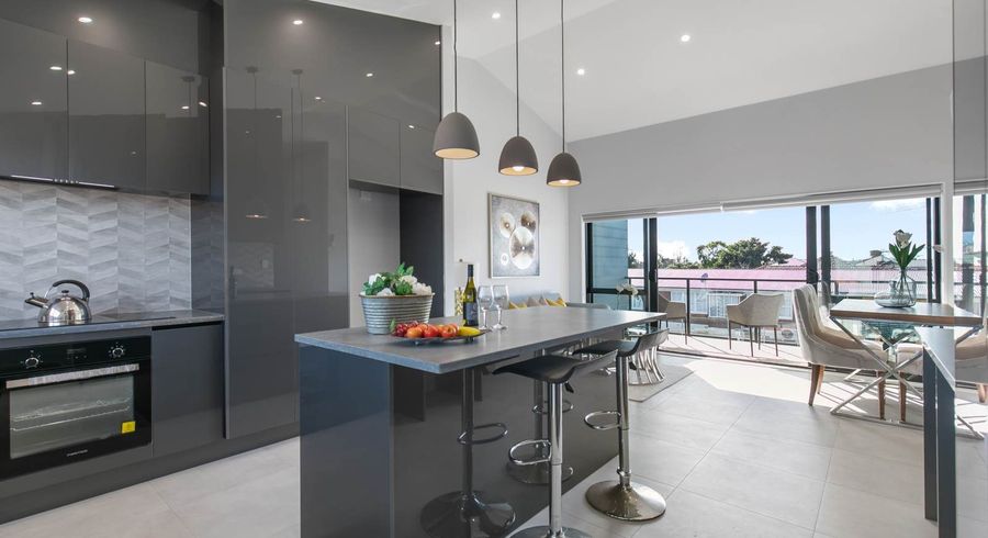  at 4/7 Caspar Road, Papatoetoe, Manukau City, Auckland