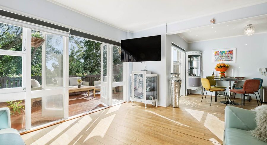  at 5/59 Rangatira Road, Beach Haven, Auckland