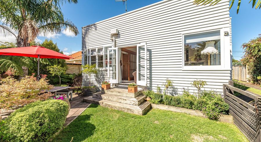  at 11 Nixon Street, Whanganui East, Whanganui
