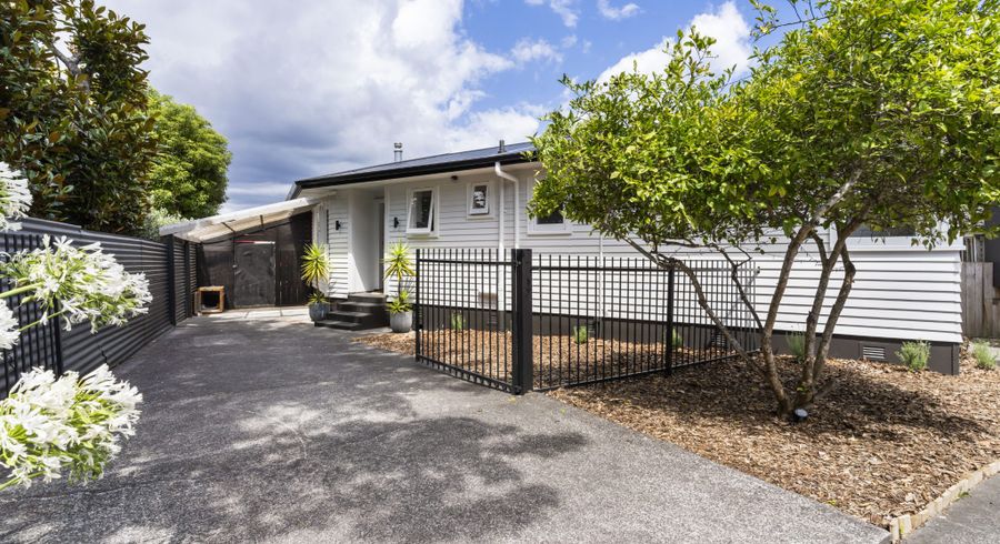  at 11 Wharf Road, Te Atatu Peninsula, Waitakere City, Auckland