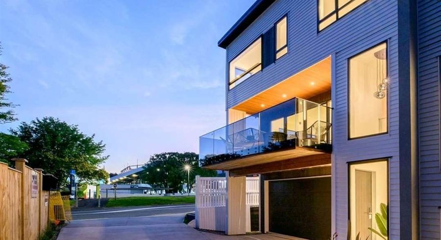  at 74A Bentley Avenue, Glenfield, North Shore City, Auckland