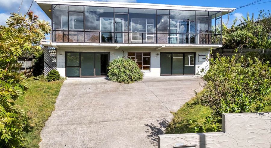  at Downstair/38 Makora Road, Massey, Waitakere City, Auckland