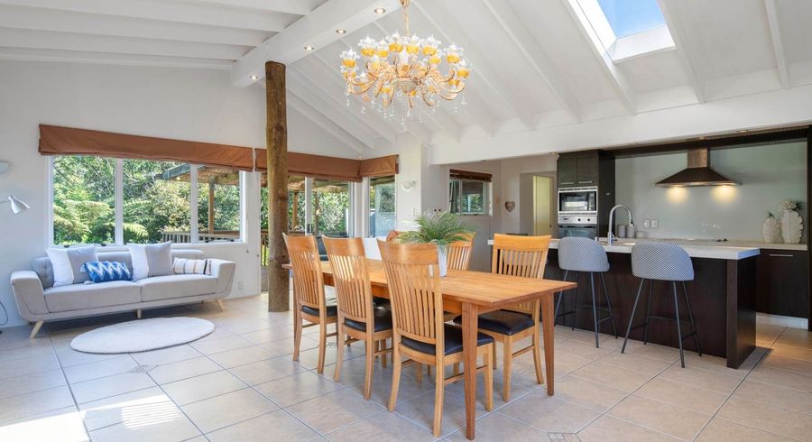  at 29 Colmar Road, Mellons Bay, Manukau City, Auckland