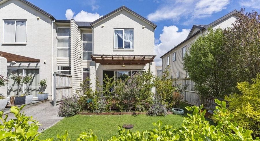  at 31 Popokatea Drive, Takanini, Papakura, Auckland