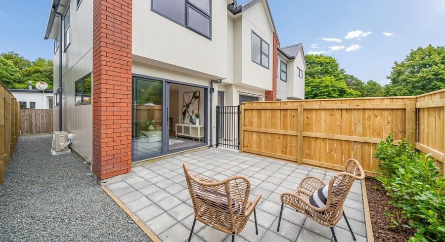  at 2/60 Akatarawa Road, Brown Owl, Upper Hutt, Wellington