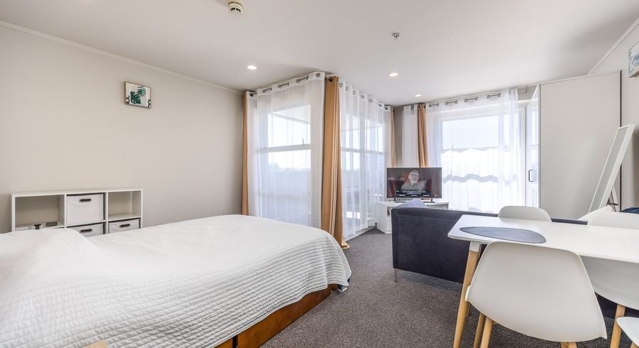  at 9E/109 Vincent Street, Auckland Central, Auckland