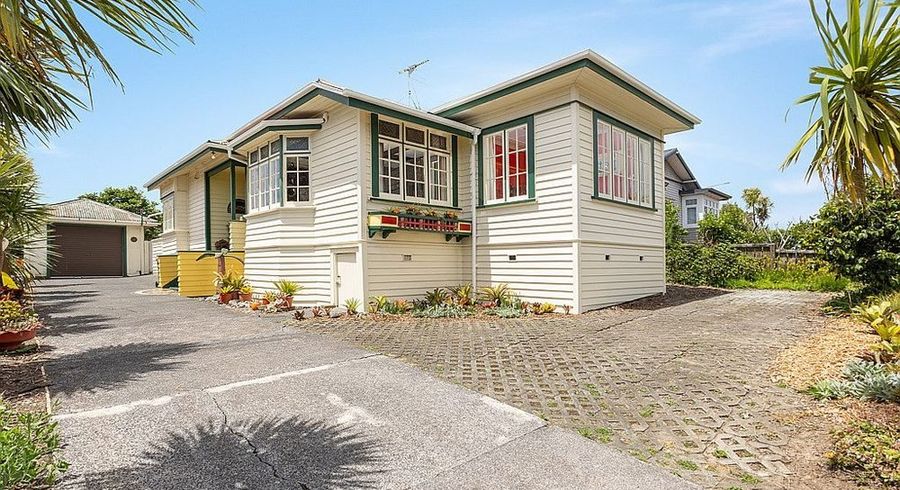  at 176 Carrington Rd, Mount Albert, Auckland City, Auckland