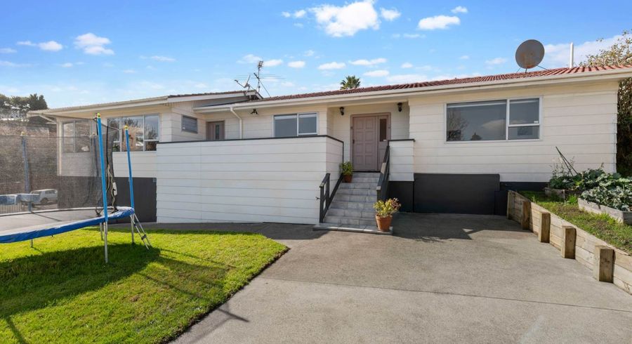  at 36 Everglade Drive, Goodwood Heights, Auckland