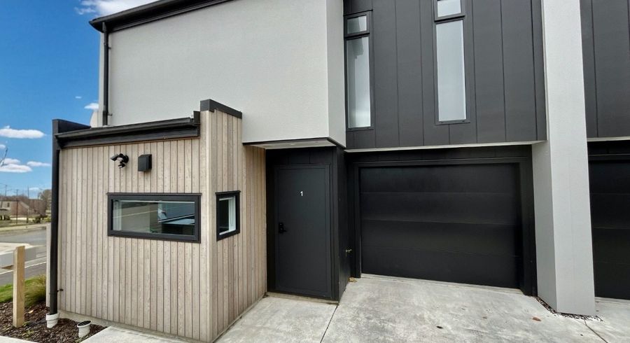  at 1/282 Wilsons Road, Waltham, Christchurch