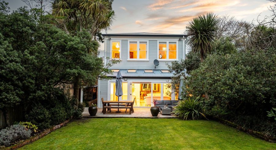  at 8 Carrington Street, Mount Cook, Wellington, Wellington