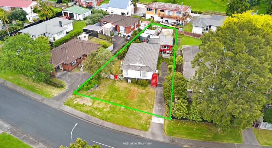  at 5 Allington Road, Massey, Auckland