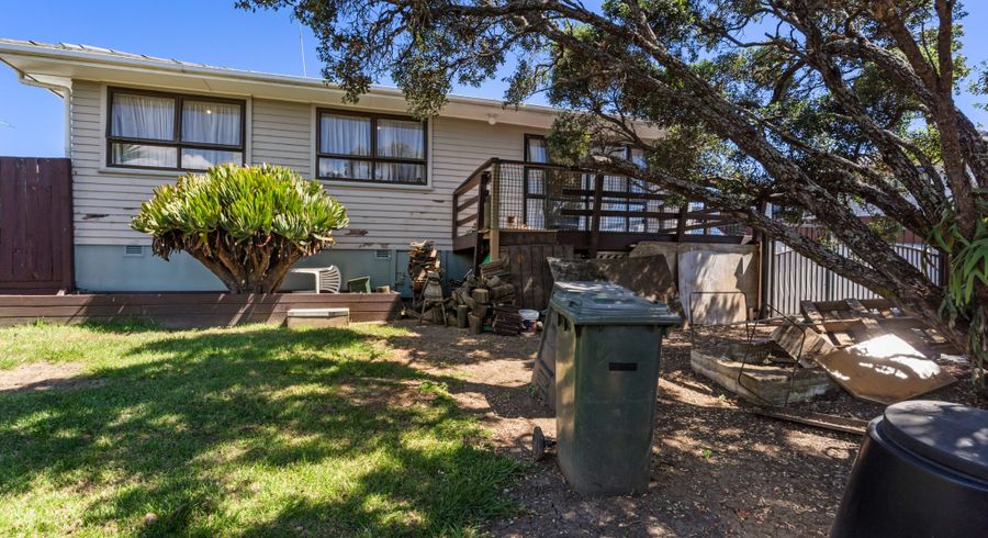  at 22 Beeston Crescent, Manurewa, Manukau City, Auckland