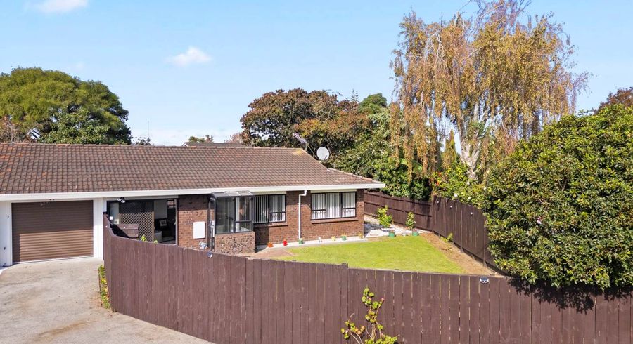  at 2/30 Kindergarten Drive, Conifer Grove, Papakura, Auckland