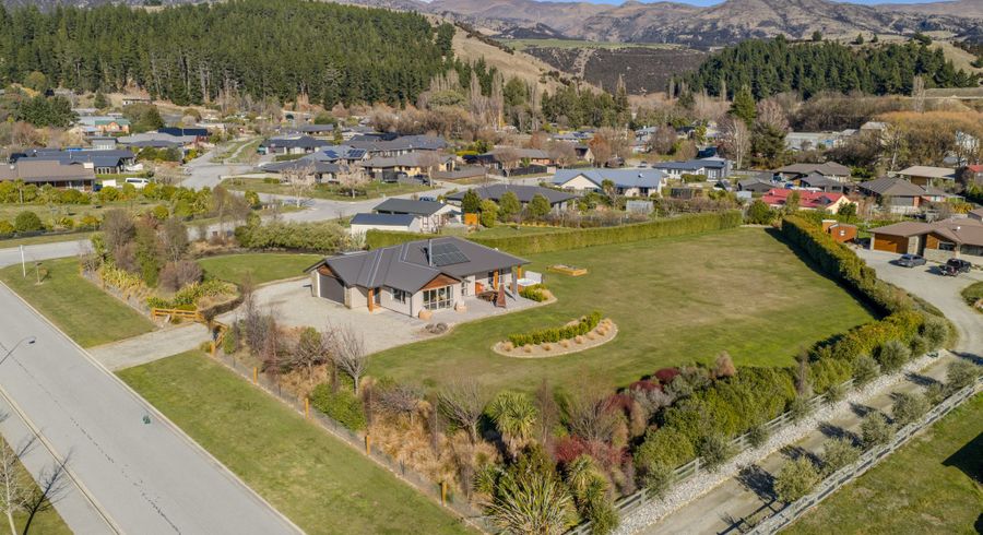  at 1 Harris Place, Luggate, Wānaka