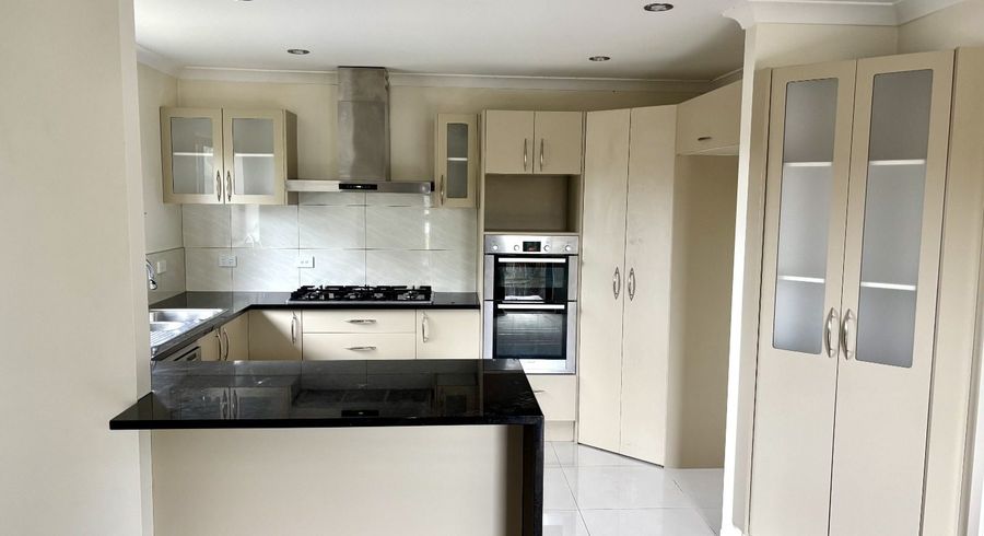  at 41a Butley Drive, Farm Cove, Manukau City, Auckland