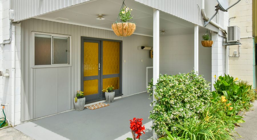  at 4/66 Hillcrest Road, Papatoetoe, Auckland