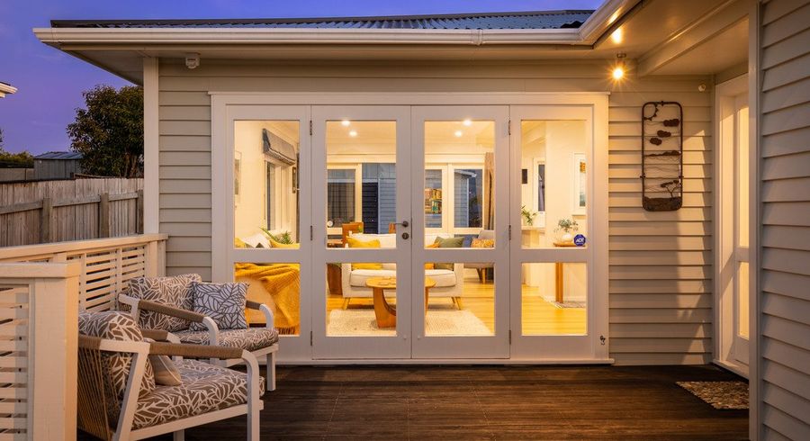  at 38 Gray Avenue, Paraparaumu Beach, Kapiti Coast, Wellington