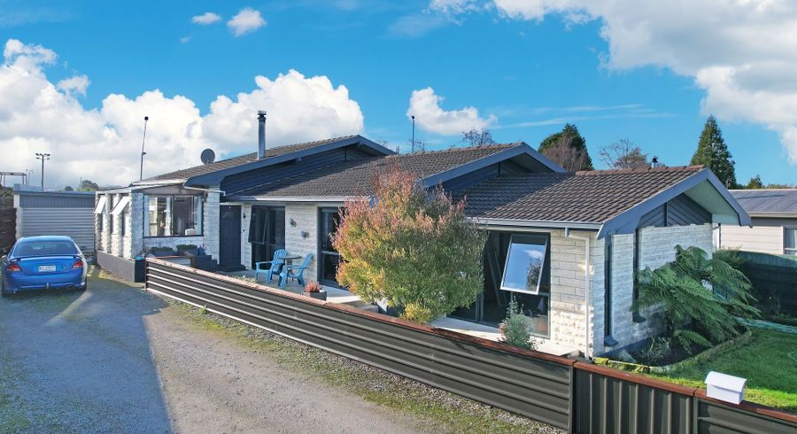  at 11 Charles Street, Weston, Waitaki, Otago