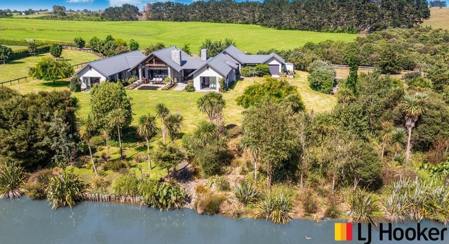  at 98 Bushlake Way, Papakura