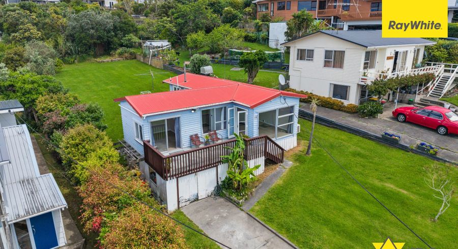  at 25 Surf Road, Stanmore Bay, Rodney, Auckland