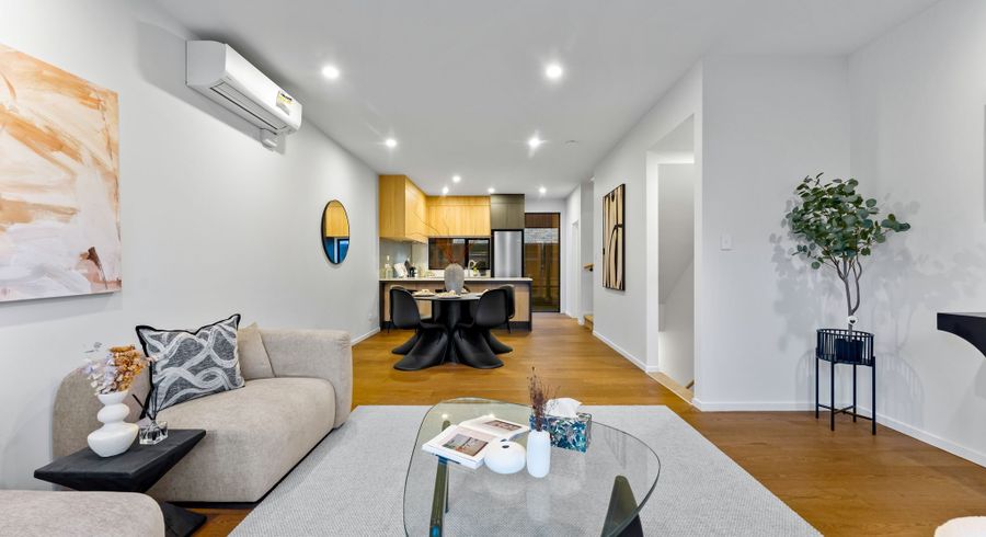  at 10 Meadowbank Road, Meadowbank, Auckland City, Auckland