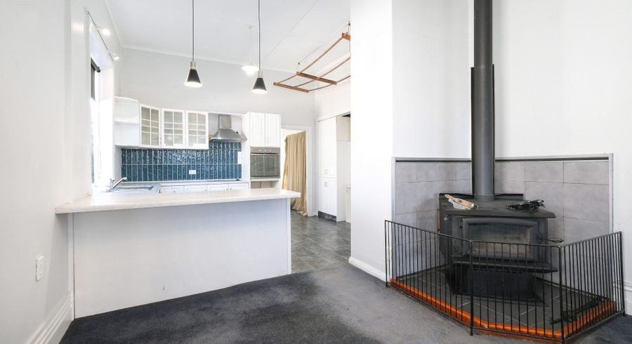  at 10 Whitby Street, Mornington, Dunedin, Otago