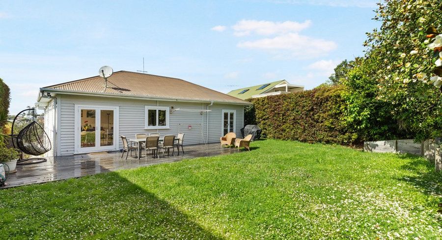  at 30 Bell Road, Remuera, Auckland