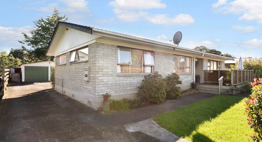  at 42 Colombo Road, Waiuku, Franklin, Auckland