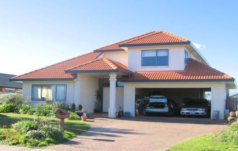  at 1174  River Road, Flagstaff, Hamilton, Waikato