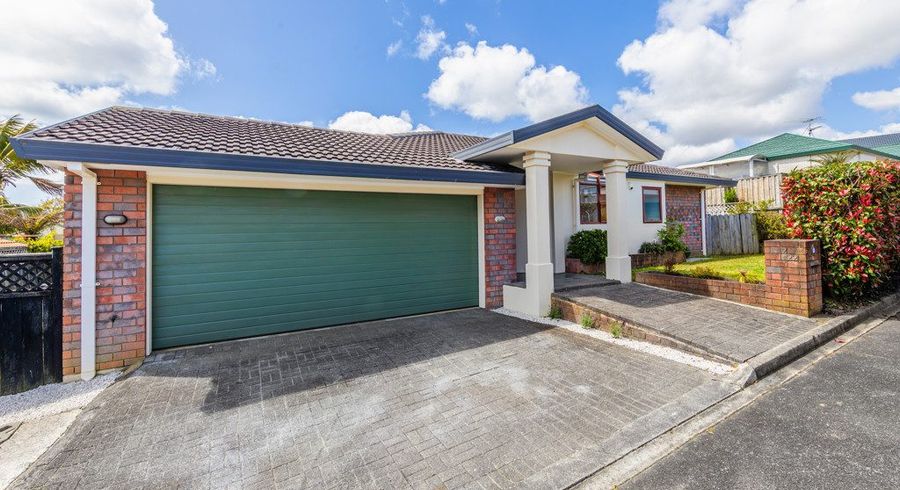  at 2/22 Mission View Drive, Northpark, Auckland