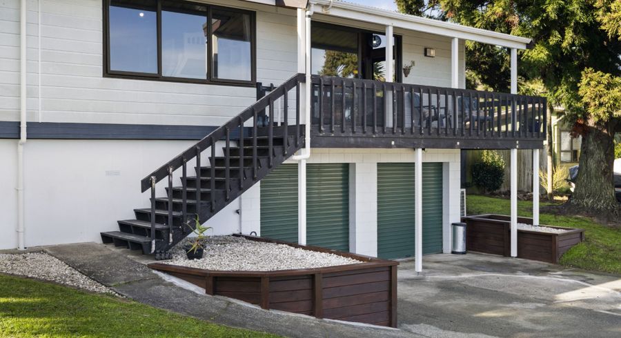  at 5 Crestlands Place, Papakura, Papakura, Auckland